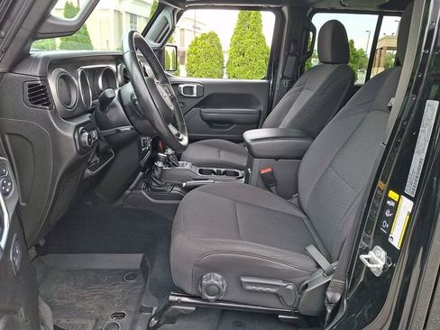 Used 2022 Jeep Wrangler Unlimited Sport AWD/4WD image 14