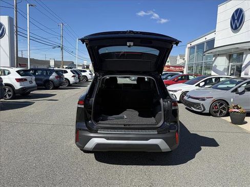 New 2025 Volkswagen Tiguan S AWD/4WD image 8
