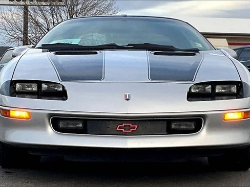 Used 1997 Chevrolet Camaro Z28 w/ Preferred Equipment Group 2 image 2