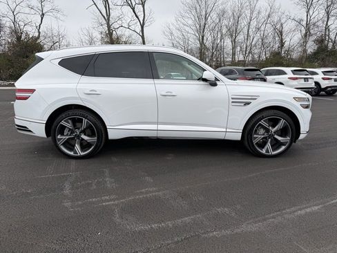 Used 2025 Genesis GV80 2.5T Prestige image 4