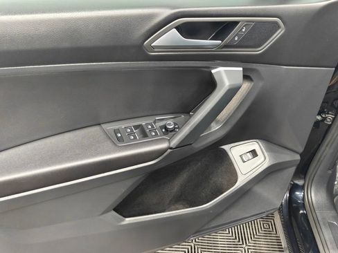 Used 2019 Volkswagen Tiguan SEL FWD image 49