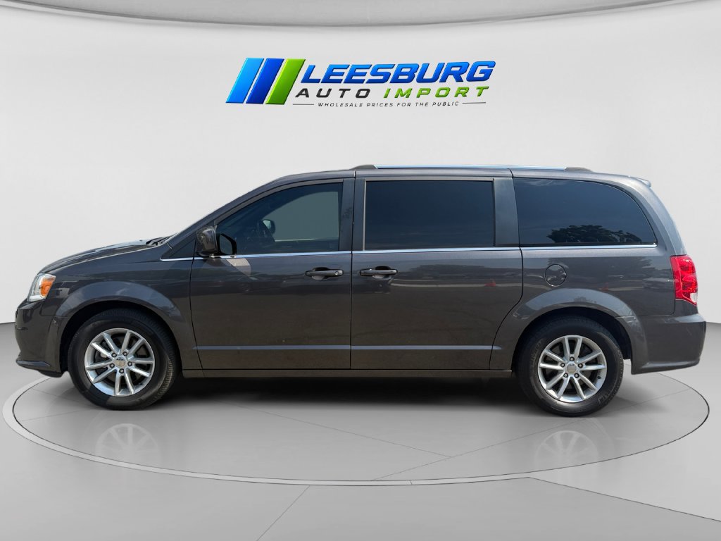 Used 2020 Dodge Grand Caravan SXT FWD image 2
