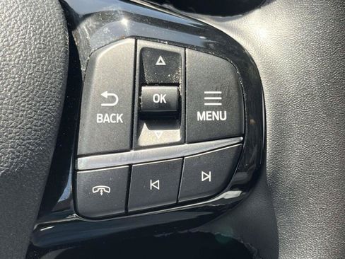 Used 2024 Ford Escape Platinum AWD/4WD image 36