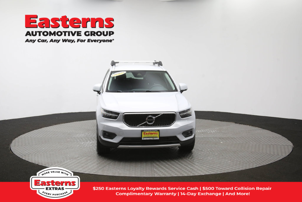 Used 2021 Volvo XC40 T4 Momentum FWD image 51