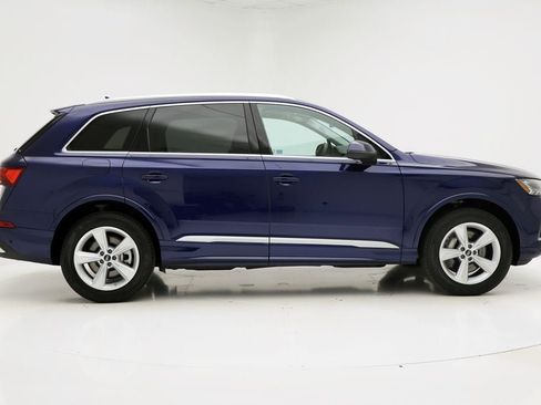 Used 2024 Audi Q7 2.0T Premium Plus image 3