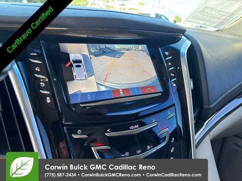 Used 2020 Cadillac Escalade Premium Luxury AWD/4WD image 39