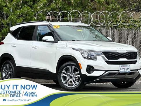 Used 2023 Kia Seltos S image 1