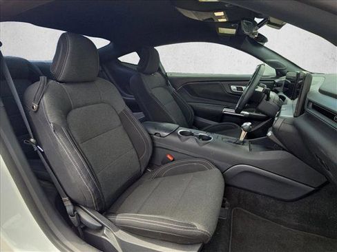 Used 2025 Ford Mustang Coupe RWD image 19