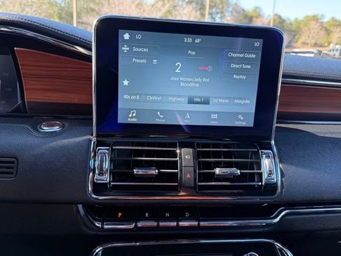 Used 2019 Lincoln Navigator Reserve w/ Cargo Package image 19