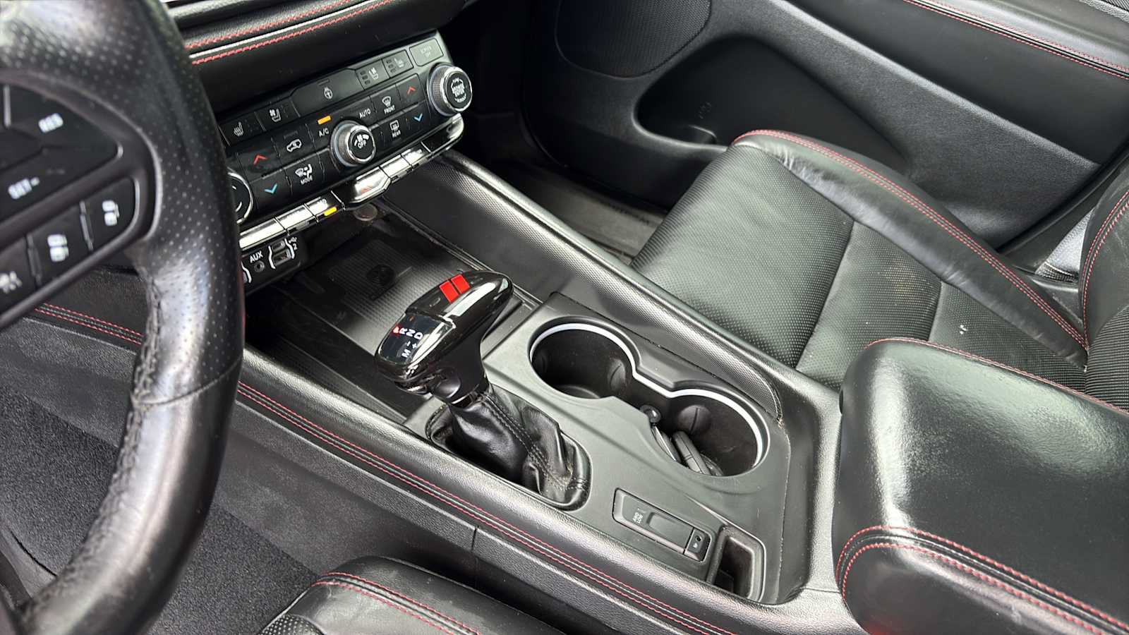 Used 2023 Dodge Durango R/T AWD/4WD image 14