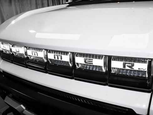 Used 2025 GMC Hummer EV 3X AWD/4WD image 94