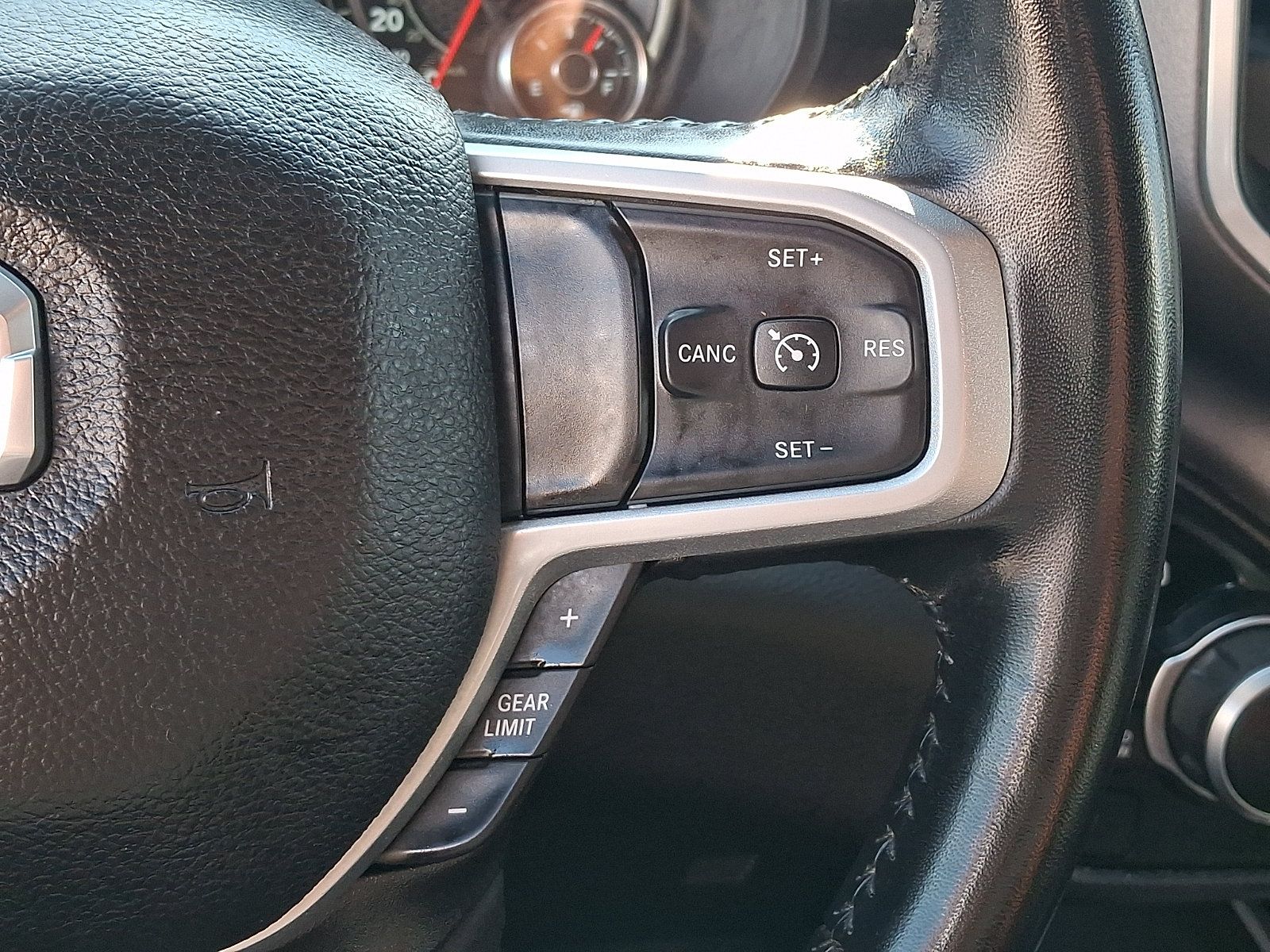 Used 2023 RAM 1500 Big Horn AWD/4WD image 21