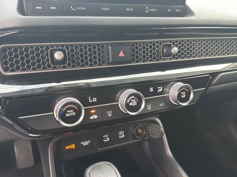 Used 2025 Honda Civic LX image 19
