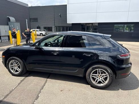Used 2019 Porsche Macan AWD/4WD image 6