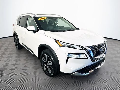 Certified 2023 Nissan Rogue Platinum AWD/4WD image 3