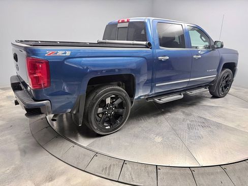 Used 2017 Chevrolet Silverado 1500 LTZ Z71 w/ LTZ Plus Package AWD/4WD image 5