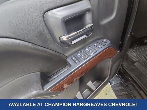 Used 2015 GMC Sierra 1500 SLE w/ SLE Value Package image 32