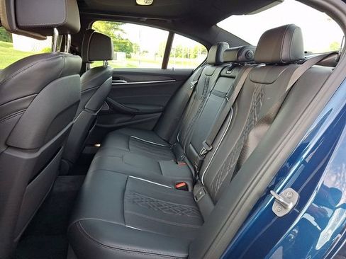 Used 2022 BMW 530i xDrive w/ Premium Package AWD/4WD image 11