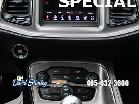 Used 2023 Dodge Challenger R/T w/ Blacktop Package image 14