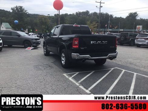 Used 2025 RAM 1500 Big Horn AWD/4WD image 3