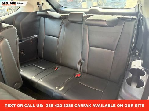 Used 2025 Toyota Highlander XLE image 41