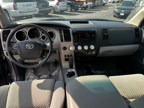 Used 2010 Toyota Tundra 4x4 Double Cab image 12