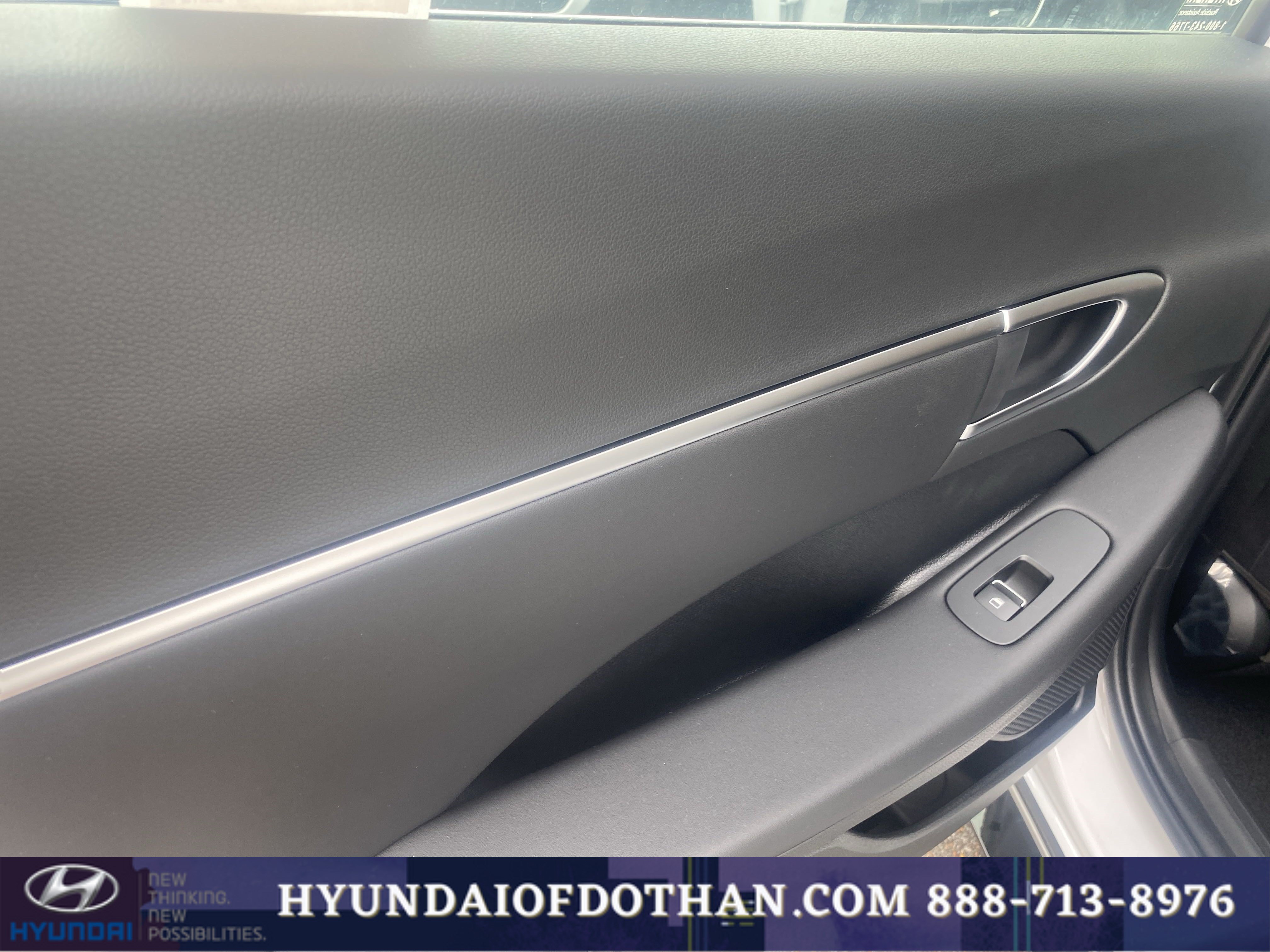 Certified 2025 Hyundai Sonata SEL FWD image 12