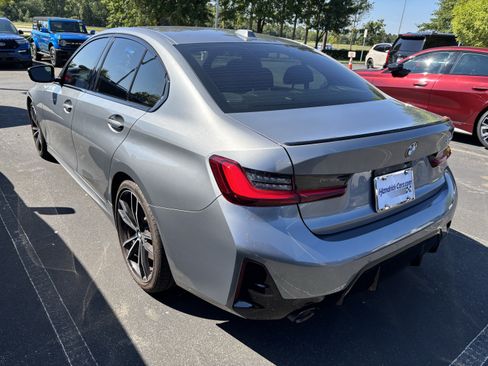 Used 2023 BMW 330i Sedan w/ M Sport Package RWD image 7