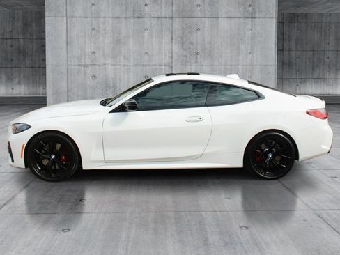 Used 2023 BMW M440i Coupe w/ Premium Package RWD image 2