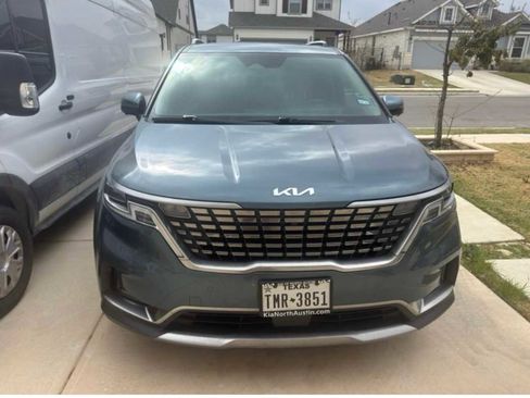 Certified 2024 Kia Carnival SX Prestige image 2