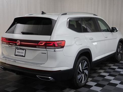 New 2026 Volkswagen Atlas SEL image 17