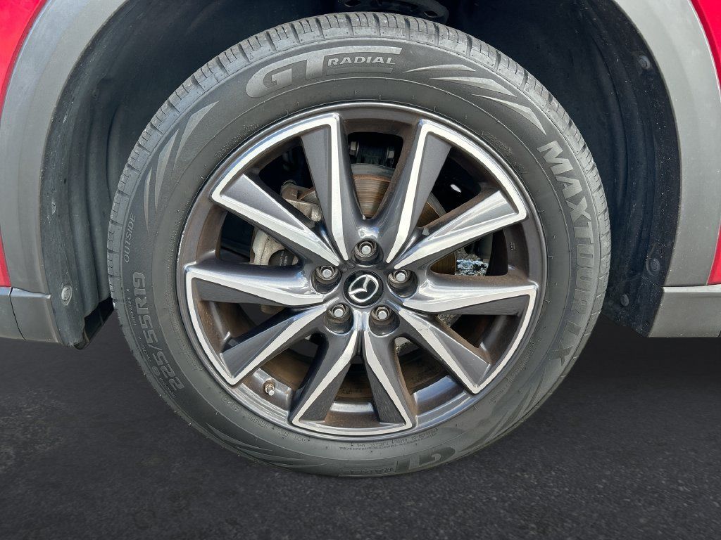 Used 2018 MAZDA CX-5 Touring w/ Preferred Equipment Package FWD image 10