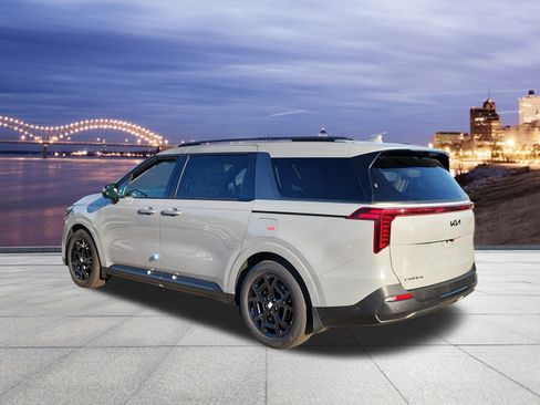 New 2026 Kia Carnival SX Prestige image 3
