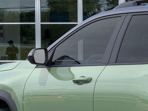 New 2026 Chevrolet Equinox LT w/ Convenience Package II image 12