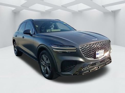 Used 2023 Genesis GV70 3.5T Sport w/ Sport Advanced Package image 3