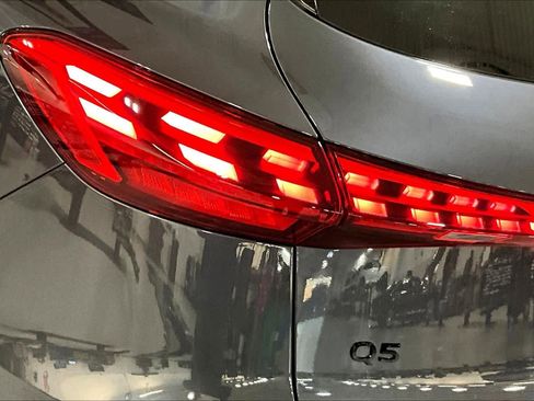New 2025 Audi Q5 Premium Plus image 14