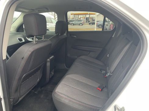 Used 2017 Chevrolet Equinox LT w/ Convenience Package image 7