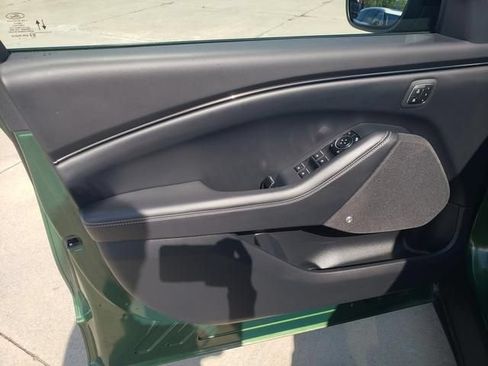 Used 2025 Ford Mustang Mach-E Premium AWD/4WD image 13