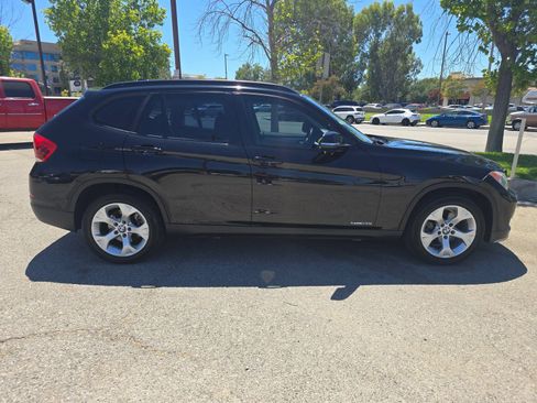 Used 2015 BMW X1 sDrive28i RWD image 4