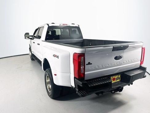 Used 2023 Ford F350 XLT w/ FX4 Off-Road Package AWD/4WD image 7