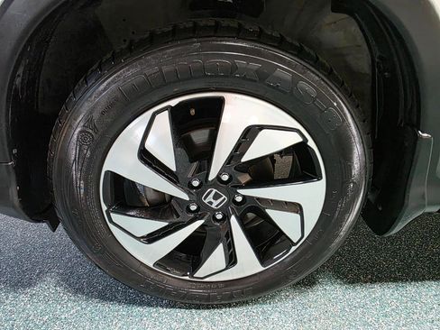 Used 2016 Honda CR-V Touring image 12