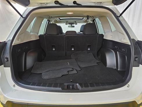 Used 2021 Subaru Forester Premium image 14