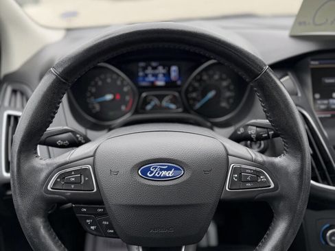 Used 2015 Ford Focus Titanium w/ Titanium Cold Weather Package image 14