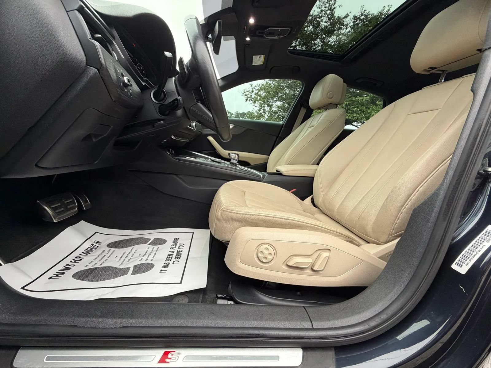 Used 2017 Audi A4 2.0T Ultra Premium w/ Convenience Package FWD image 12