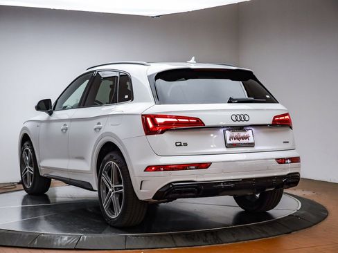 New 2025 Audi Q5 e Premium Plus image 10