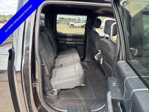 Used 2019 Ford F150 XLT w/ Equipment Group 302A Luxury RWD image 11