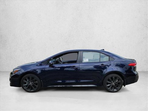 Used 2026 Toyota Corolla SE FWD image 8
