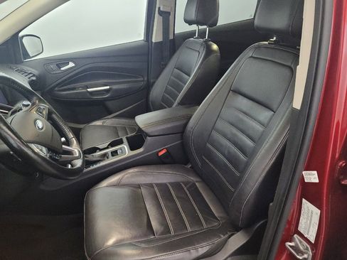 Used 2017 Ford Escape SE w/ SE Leather Comfort Package AWD/4WD image 17
