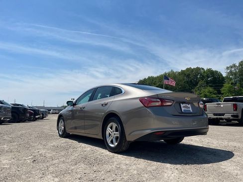 Used 2022 Chevrolet Malibu LT FWD image 8