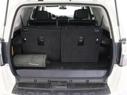 Used 2016 Toyota 4Runner Limited AWD/4WD image 36